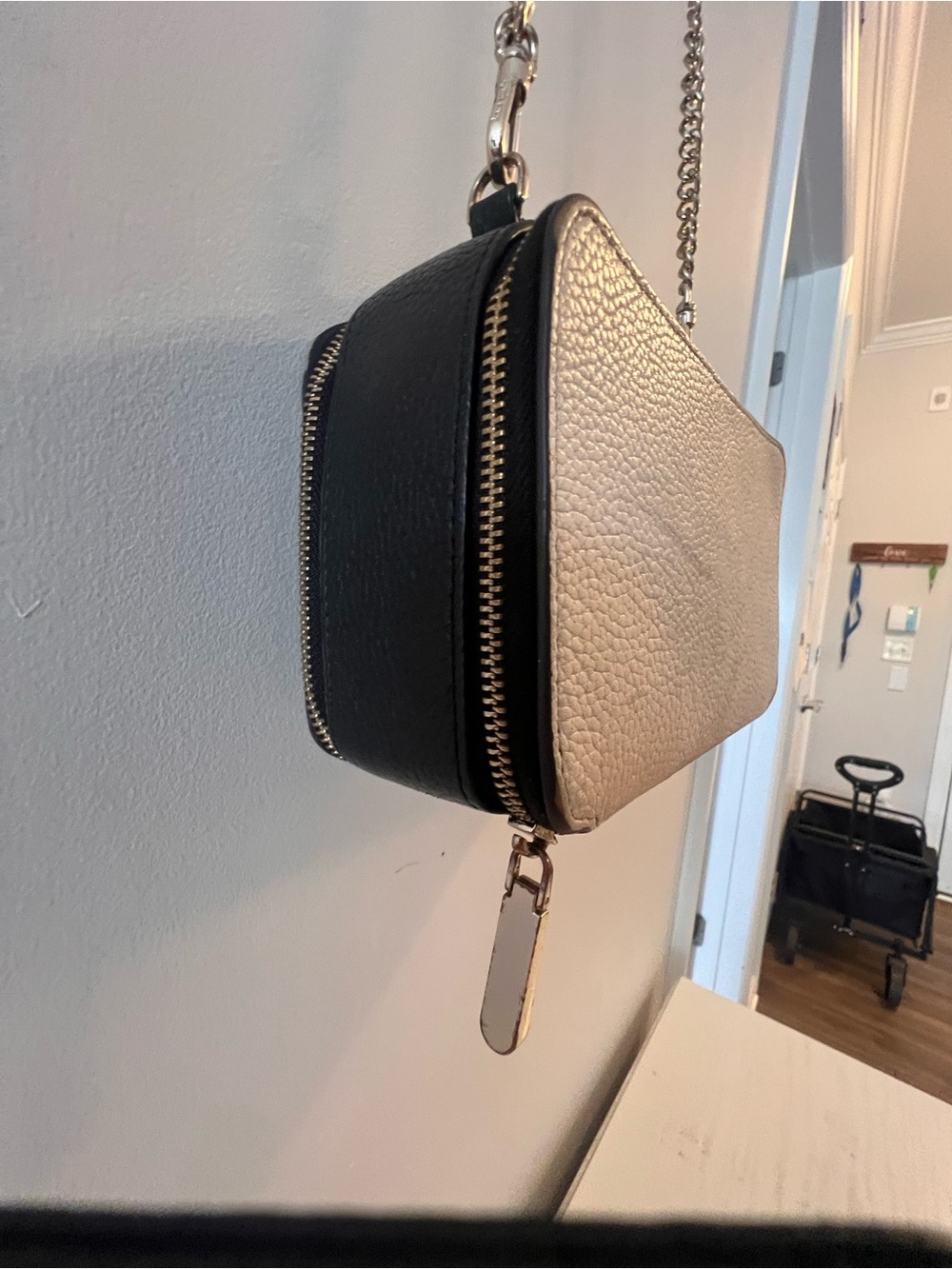 Kate Spade New York Black & White Crossbody Wallet Purse - Picture 5 of 9
